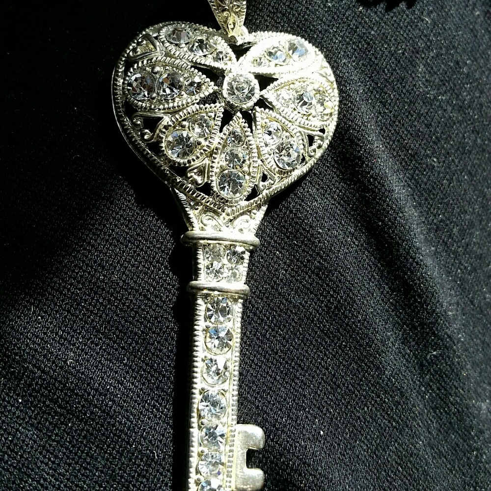 Vintage Skeleton Key Necklace
